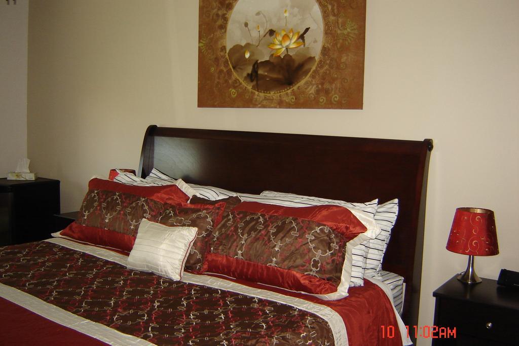 Midway Motel Radisson ห้อง รูปภาพ